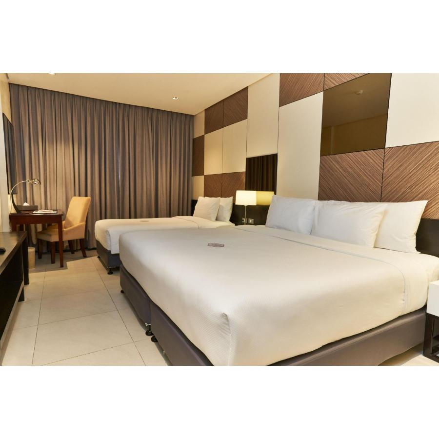 Summit Hotel Tacloban Ngoại thất bức ảnh