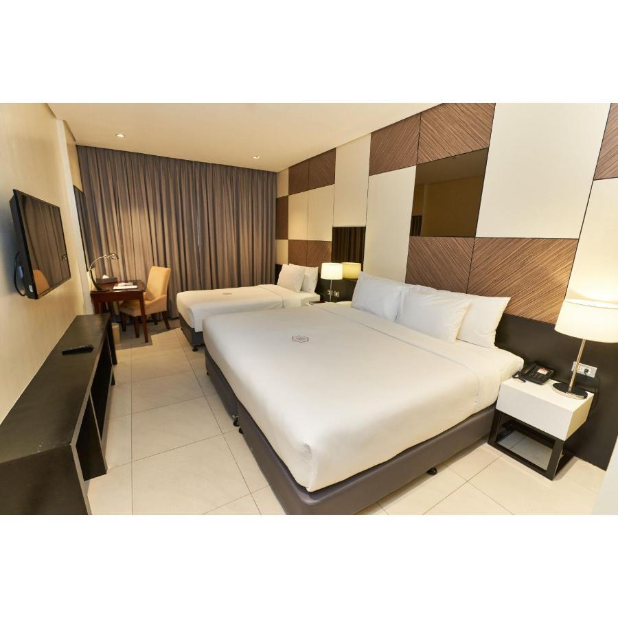 Summit Hotel Tacloban Ngoại thất bức ảnh