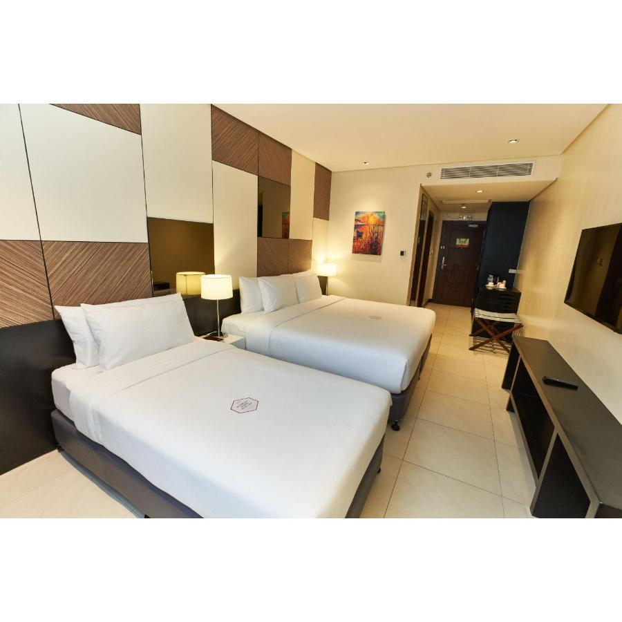 Summit Hotel Tacloban Ngoại thất bức ảnh